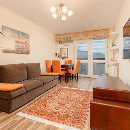 Bright & Cozy Apartments In The City Center By Noclegi Renters Warszawa Eksteriør billede